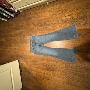 Seven7 jeans sexy flare cut, 32-33 inseam, size 29